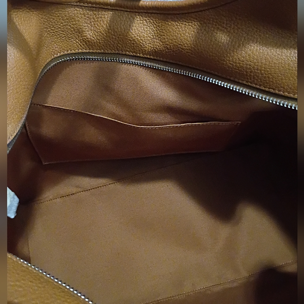 Coach big leather purse in light saddle - Picture 13 of 15